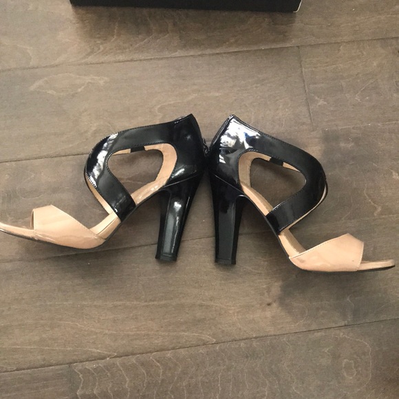 Tahari Ta-Dayna - Picture 3 of 8